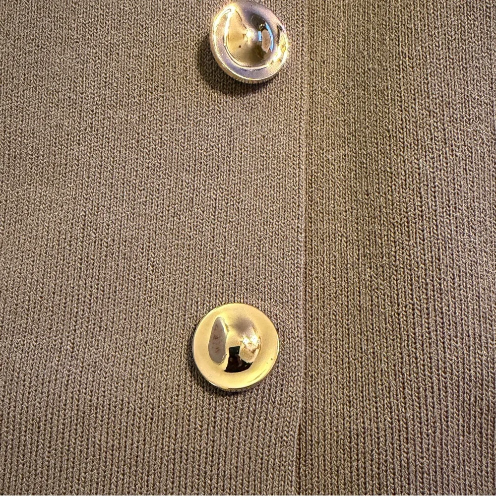 Petal and Pup Stylish Sleeveless Sweater Vest - Picture 7 of 12